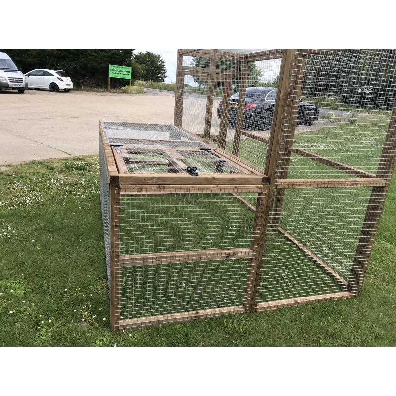 8ft rabbit hutch deals and run