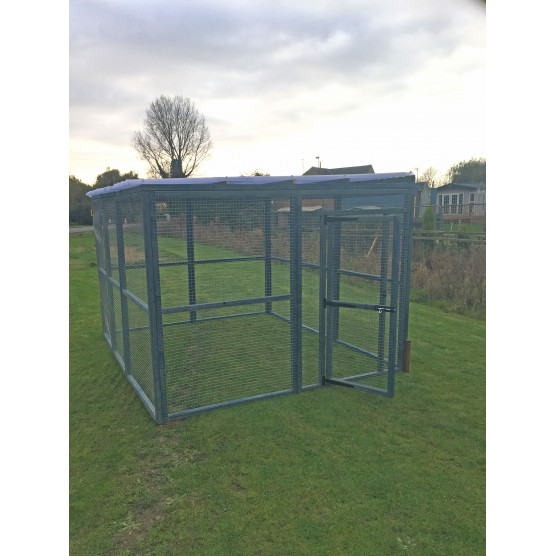 Waterproof Chicken run 8ft x 12ft Chicken Fox Proof Cat Pen Painted Blue